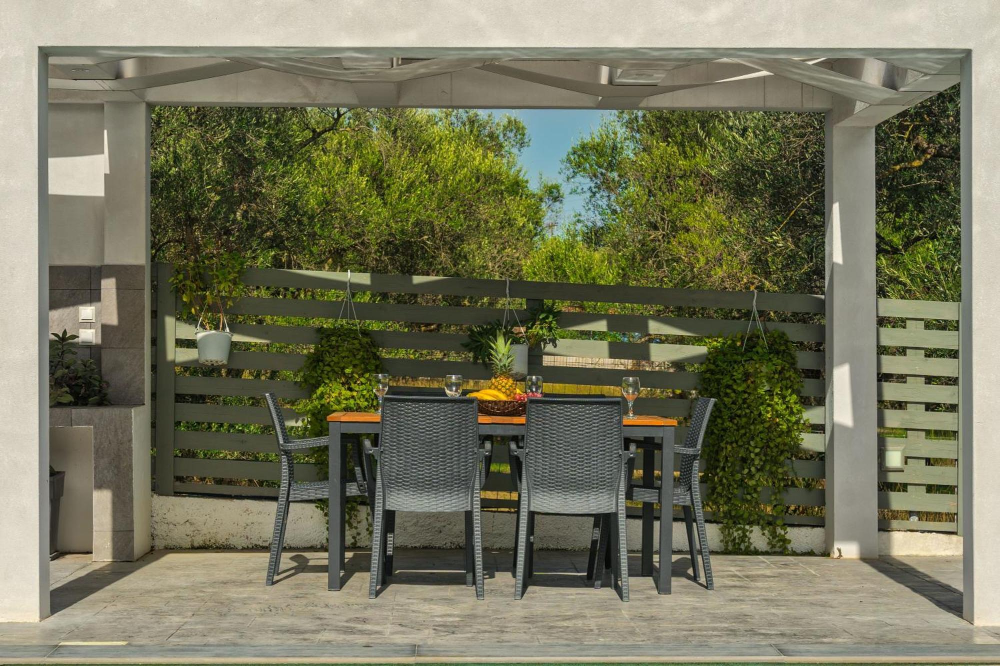 Valeria Private Villa Planos  Exterior photo